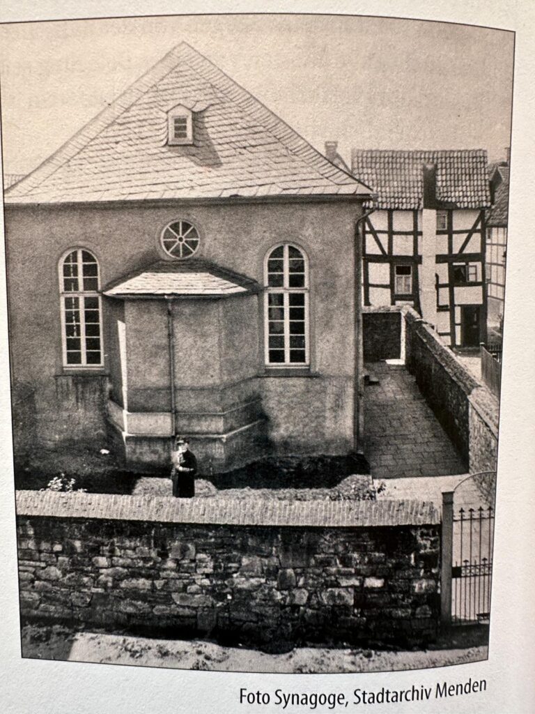 17. JH. Juden synagoge